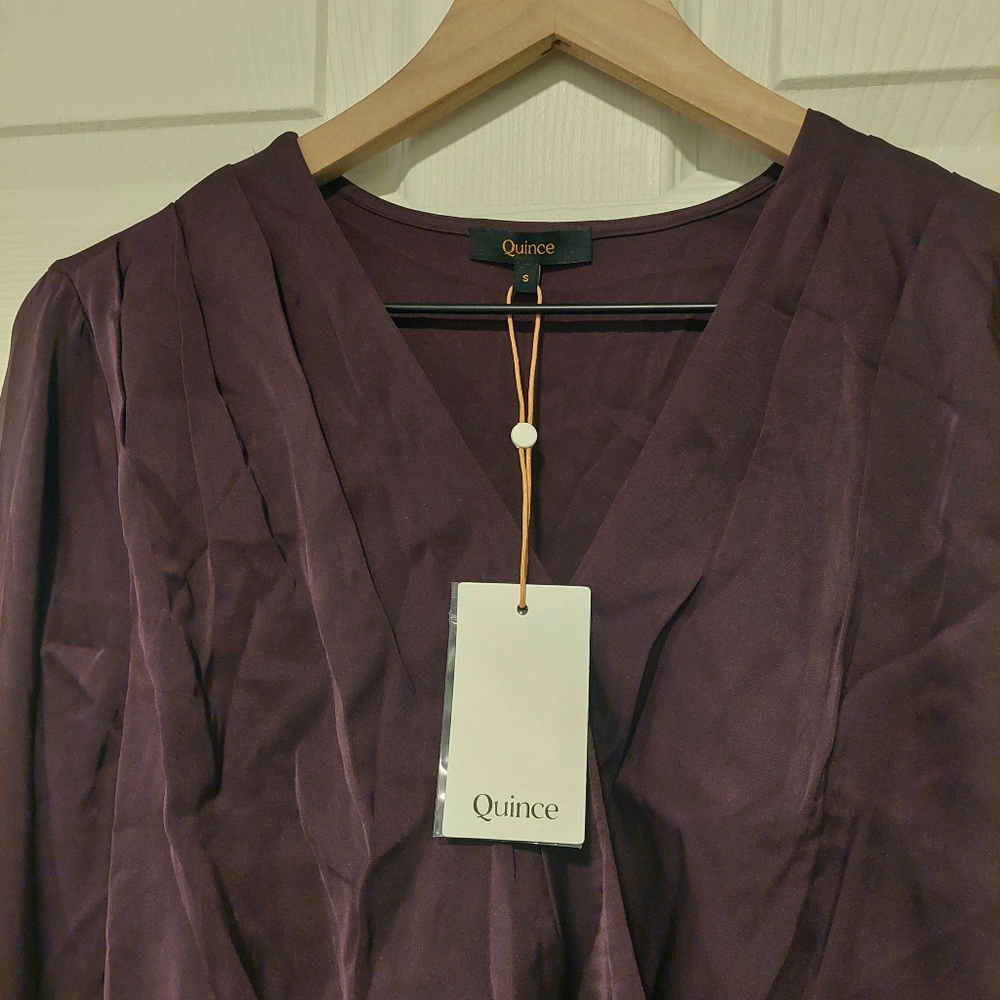 NWT! Quince Washable Stretch Silk Surplice Sleeved Purple Bodysuit! Sz. S (H54) - Picture 8 of 11